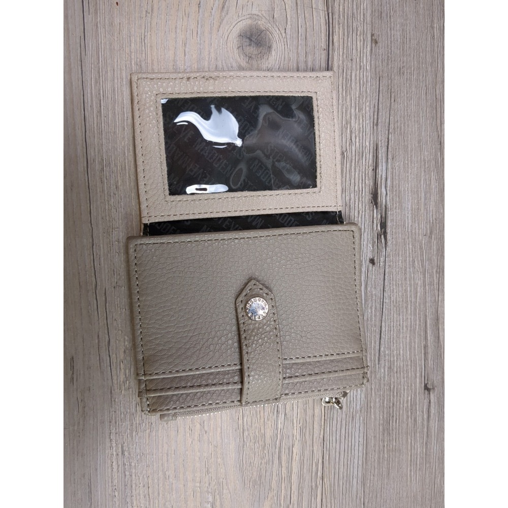 Steve Madden Card Case Small Wallet - Picture 6 of 8